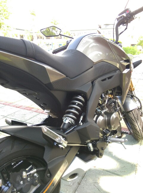 街頭小霸王 Kawadaki Z125 pro 微開箱