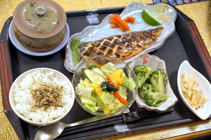 [台南][東區] 小知定食屋