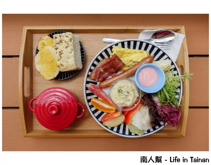 【台南東山區-美食】東山無敵山景│全透明玻璃天空步道~~174翼騎士咖啡驛站