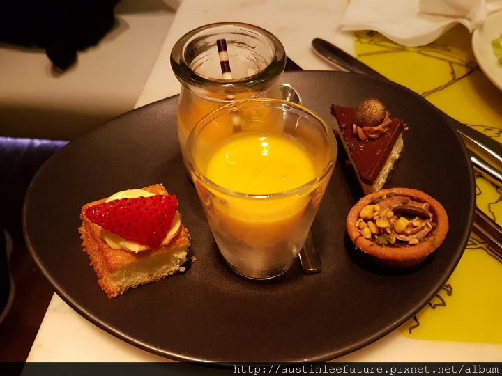 台北信義 W Hotel the kitchen table 海鮮之夜 星鮮貨 體驗