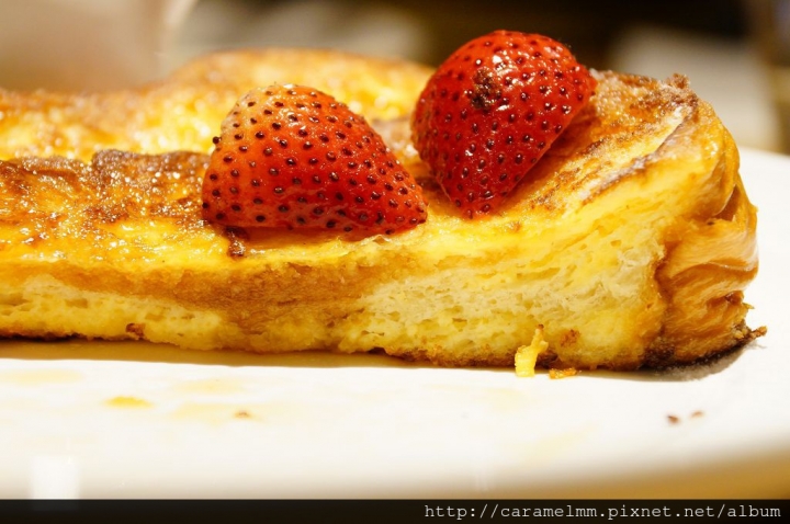 【台北大安】紐約早餐女王Sarabeth's 台灣1號店 強勢襲捲台灣！不用到日本也能品嚐到煙燻鮭魚班尼迪克蛋～忠孝敦化捷運/忠孝復興捷運/東區/SOGO敦化館