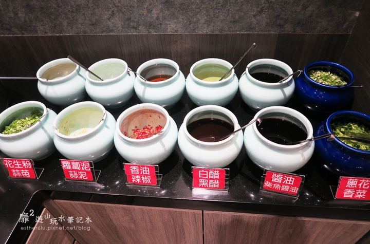 台北~可利亞石頭火鍋吃到飽