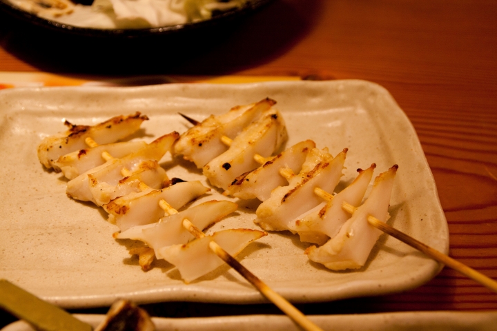 【美食。食記】東京 池袋 全面禁煙的鳥貴族 求救！長輩受不了煙味 價格偏高，種類略少 串燒 居酒屋東京都豊島区