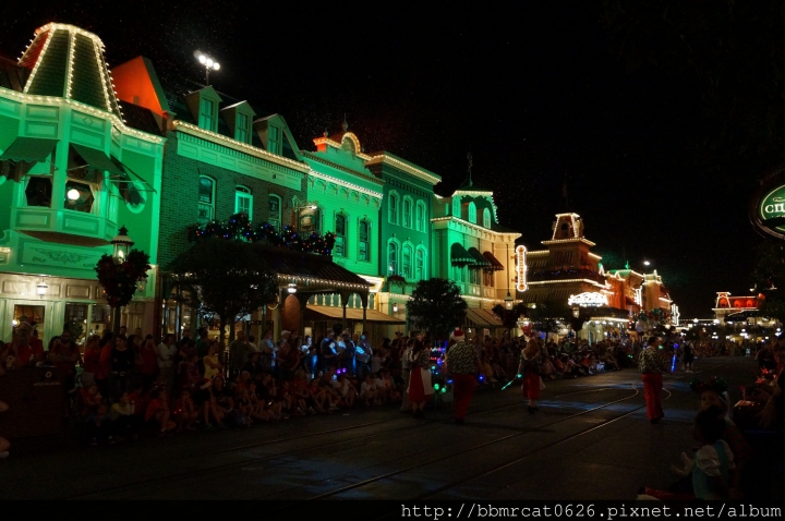 奧蘭多迪士尼世界 - 迪士尼粉絕不能錯過的 Mickey's Very Merry Christmas Party
