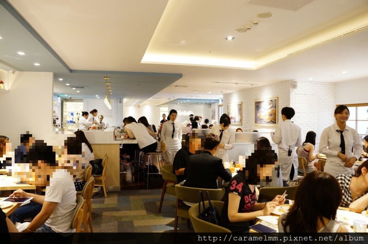 【台北大安】紐約早餐女王Sarabeth's 台灣1號店 強勢襲捲台灣！不用到日本也能品嚐到煙燻鮭魚班尼迪克蛋～忠孝敦化捷運/忠孝復興捷運/東區/SOGO敦化館