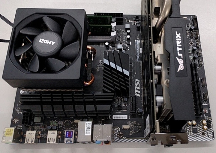 FX8350 八核心真的比較好!VR也可以呦