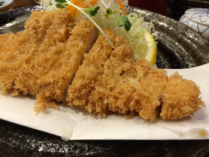 【美食。食記】東京 高田 炸功不俗，肉質不普 とん太 怎麼可能日本第四？！