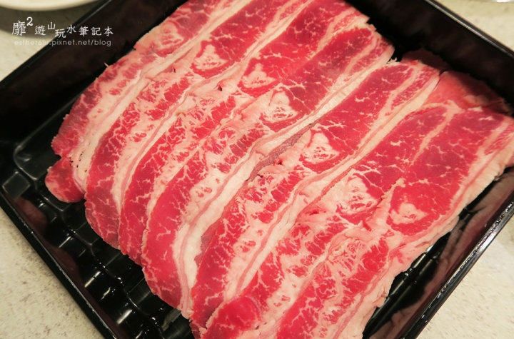 台北~可利亞石頭火鍋吃到飽