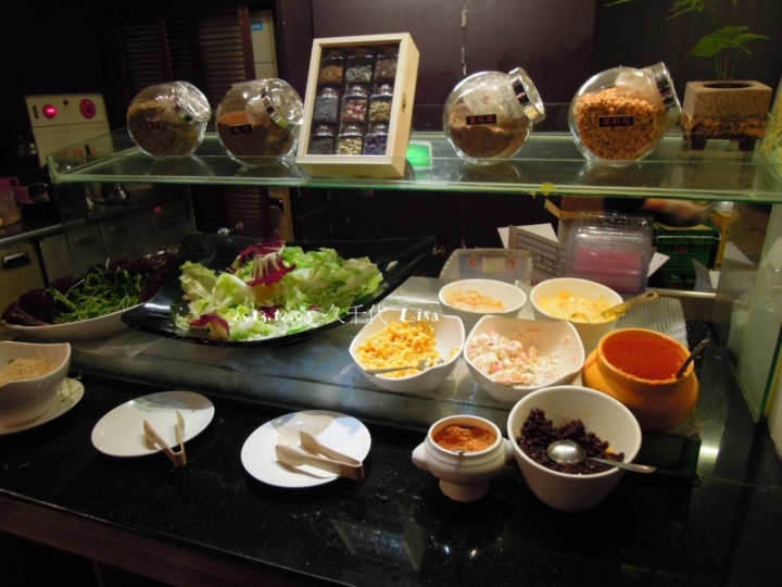 [食記] 宜蘭 久千代海鮮百匯餐廳-物超所值的吃到飽