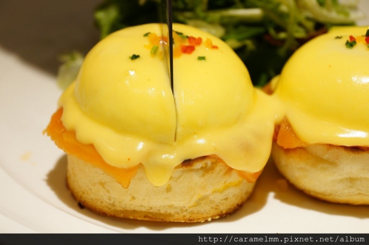 【台北大安】紐約早餐女王Sarabeth's 台灣1號店 強勢襲捲台灣！不用到日本也能品嚐到煙燻鮭魚班尼迪克蛋～忠孝敦化捷運/忠孝復興捷運/東區/SOGO敦化館