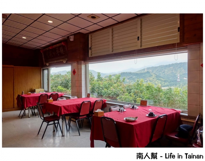 【台南東山區-景點】幸福小農場│無邊際戲水池~~仙湖休閒農場(住宿.美食.山景.咖啡)