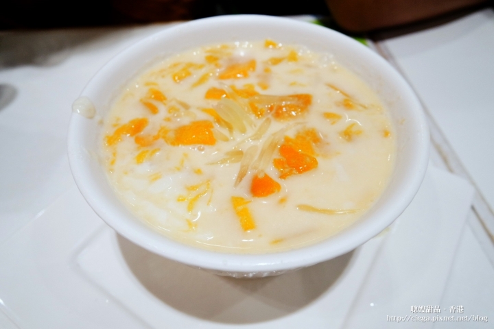 【香港│銅鑼灣美食】聰嫂星級甜品✈來香港不能錯過的港式甜品排隊名店、楊枝甘露和龍眼椰果冰超推薦│與劉德華最靠近的一瞬間