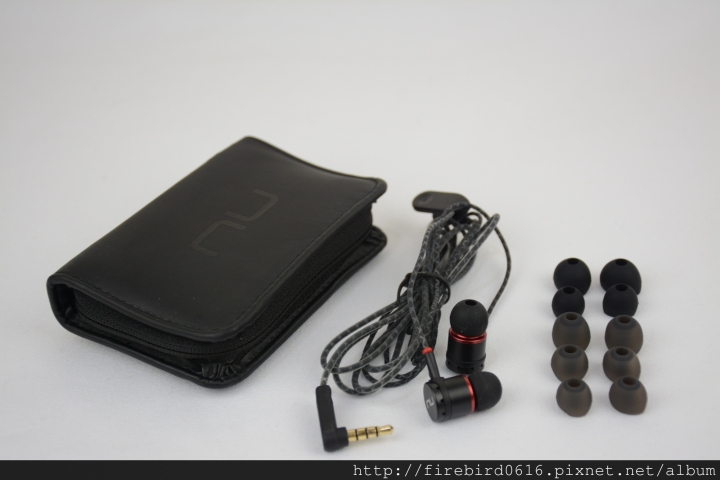 耳機開箱]聽見你的聲音--Optoma Nuforce NE-750M單鍵線控耳機