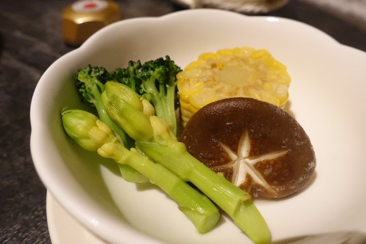 [食記] 大安9號鍋物。日本料理。保留食材最佳原味的頂級美饌 (東區)