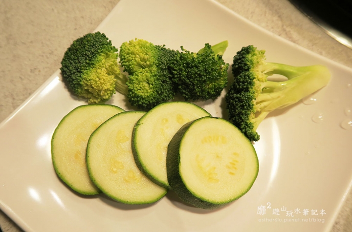 台北~可利亞石頭火鍋吃到飽