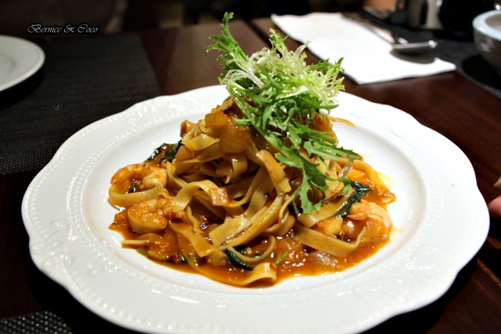 UNCLE 廚棧 結合紳士理容服務的複合式餐廳/大安東門餐酒館(捷運東門站)