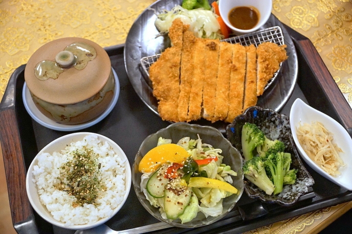 [台南][東區] 小知定食屋