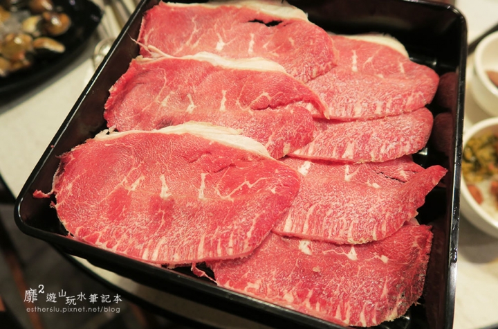 台北~可利亞石頭火鍋吃到飽