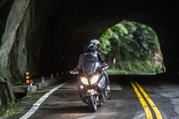 一輛帶來幸福的車-SUZUKI BURGMAN AN650