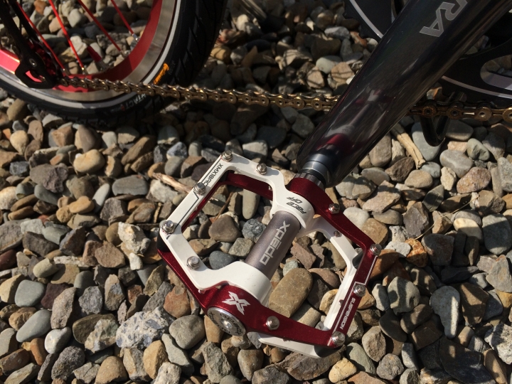 KHS T33 改Ultegra 憤怒鳥號