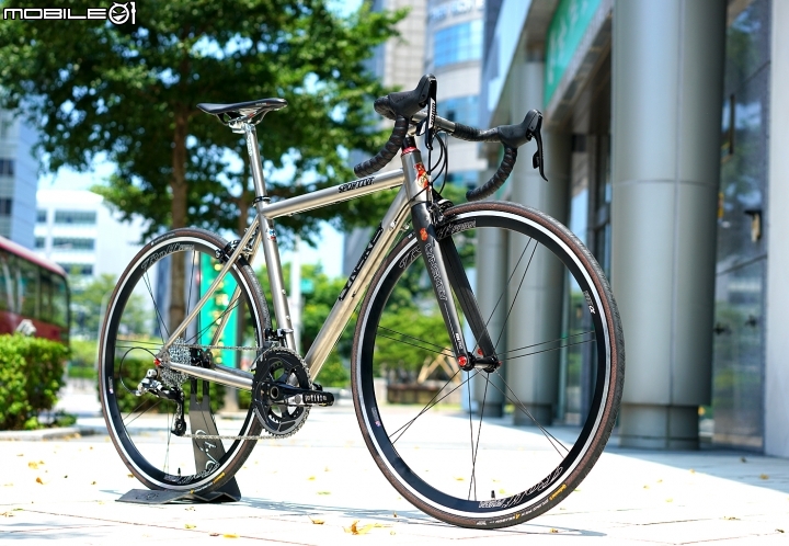 Lynskey sportive 長程旅行公路車