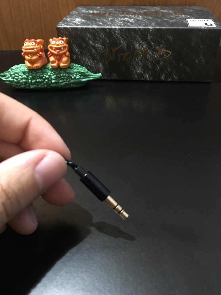 [簡單開箱] Noble 6 六單體 類客製耳機 純分享