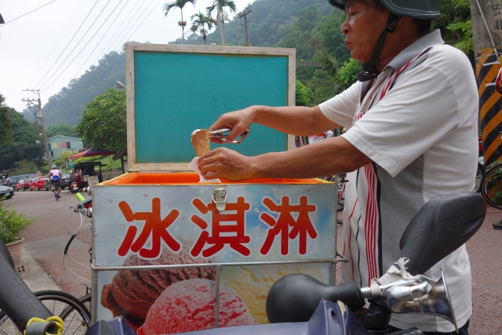 2016年，秋季限定，不落台中不落一，