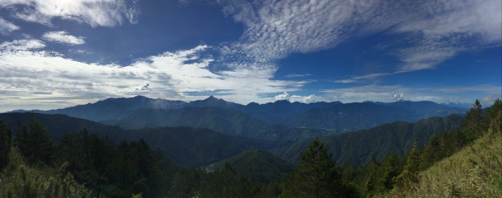 七卡．雪東