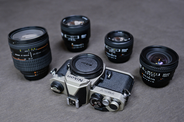 [亂開箱] 經典銘機 - Nikon FM2/T 鈦合金版