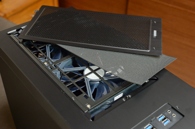 [亂開箱] 聯力機殼 LIAN LI PC-A61
