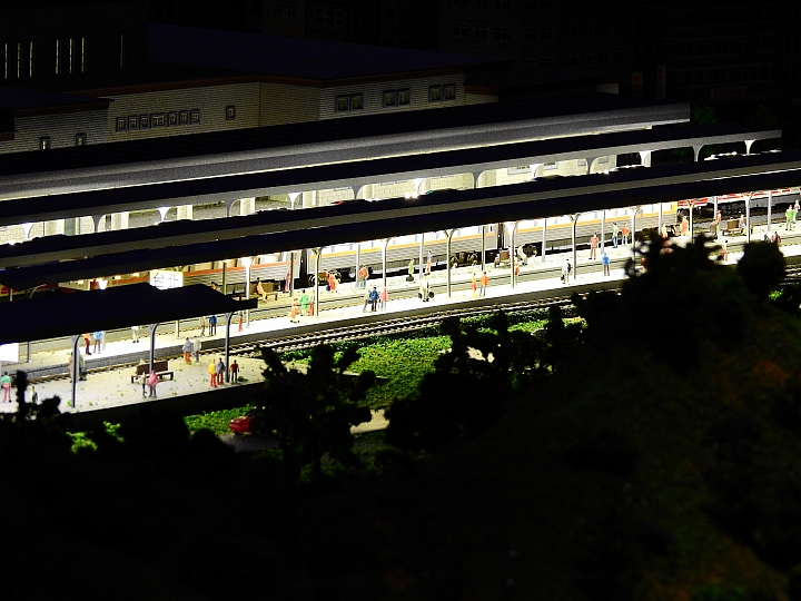 Nikon P900記錄哈瑪星台灣鐵道館HO(1:87)規台灣鐵道場景總長1083公里，模型鐵道總長2公里實景。