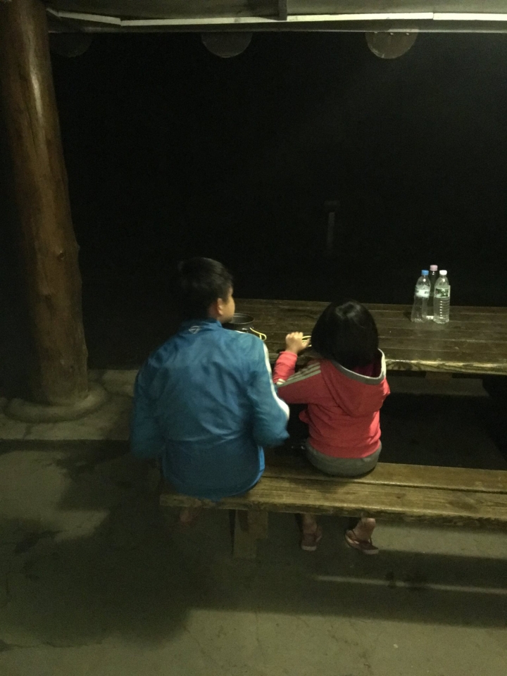 七卡．雪東
