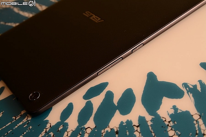 開箱-輕巧高畫質ASUS ZenPad 3 8.0  Z581KL可通話平板