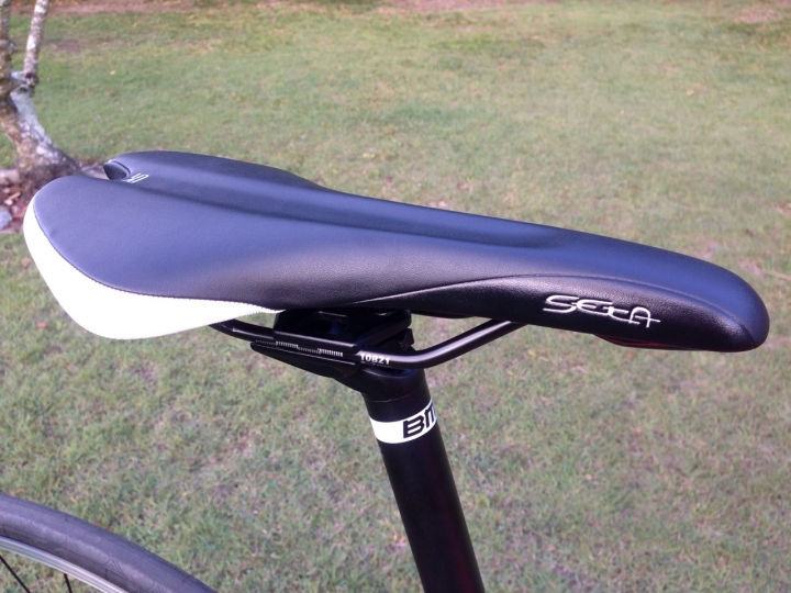 [開箱]BMC Teammachine SLR03 + 14樓有騎乘心得