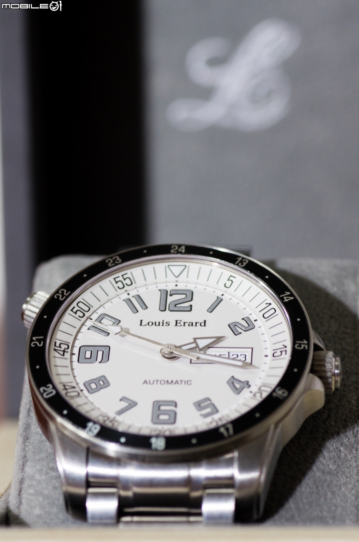 [爆冷開箱] Louis Erard （諾時）Sportive Day Date Stahl Automatik 42mm 入手