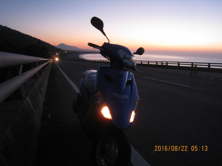 機車老闆的不專業勁豪125油耗親自測試，鳳山台東