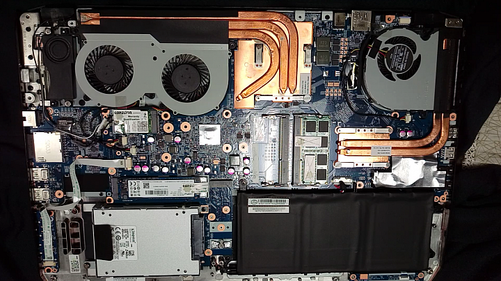 【開箱】CJSCOPE HX-570 +金士頓UV400開箱 不太方便攜帶但常攜帶的電競筆電