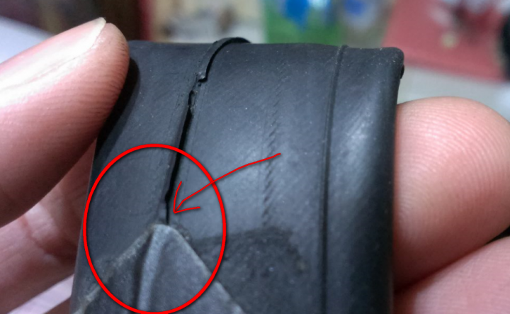 補胎組附的小橡膠管作用？
