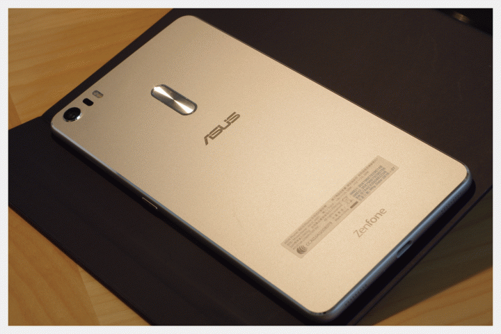 [開箱評測] 【ZenFone 3 Ultra評測】迫不及待駕馭ZenFone 3 Ultra的幾個理由