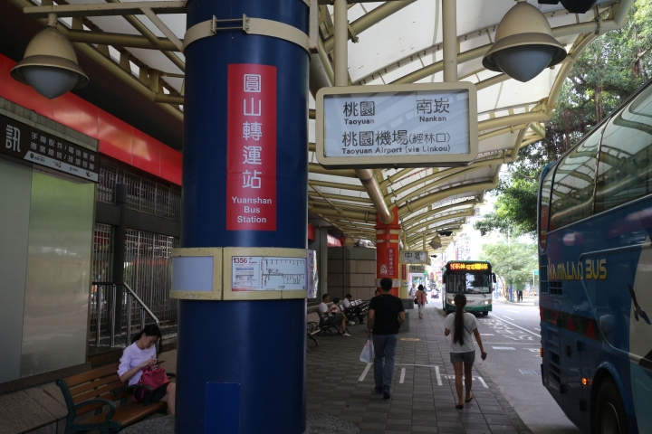 葛瑪蘭客運 VS 長榮巴士不負責任亂PK--文多圖少慎入