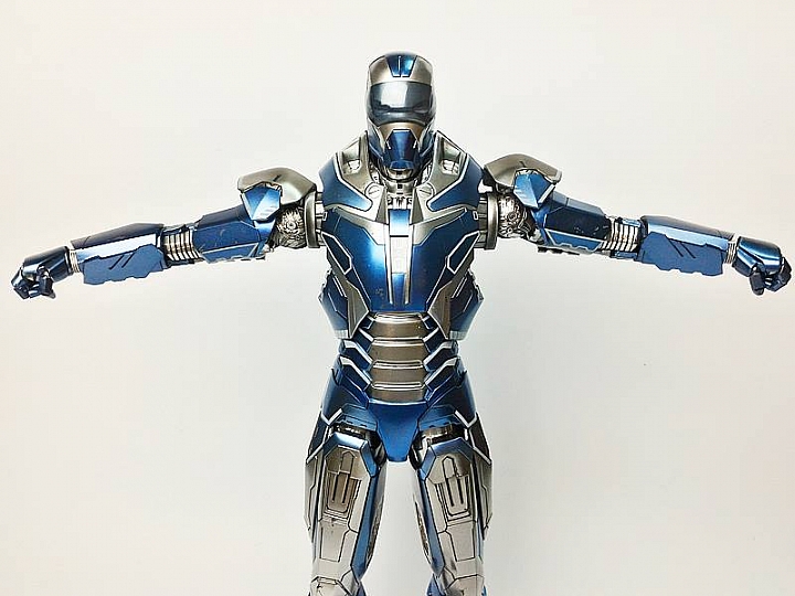 【開箱】HotToys 12吋 鋼鐵人Mark 40(Shotgun) 開箱文