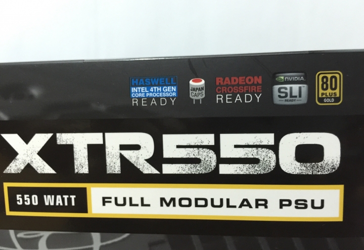 全模組化 Hybrid風扇控制 XFX XTR550金牌電源