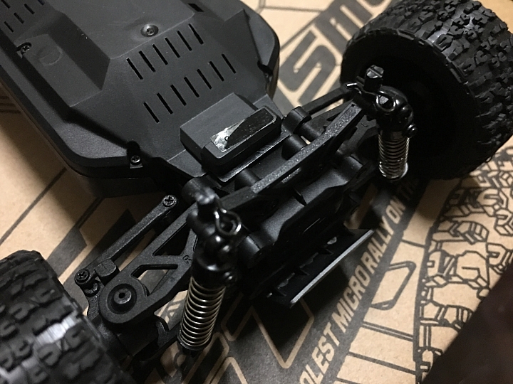 『開箱』Carisma GT24CR 1/24 無刷競速卡車