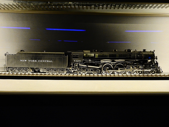 Nikon P900記錄哈瑪星台灣鐵道館HO(1:87)規台灣鐵道場景總長1083公里，模型鐵道總長2公里實景。