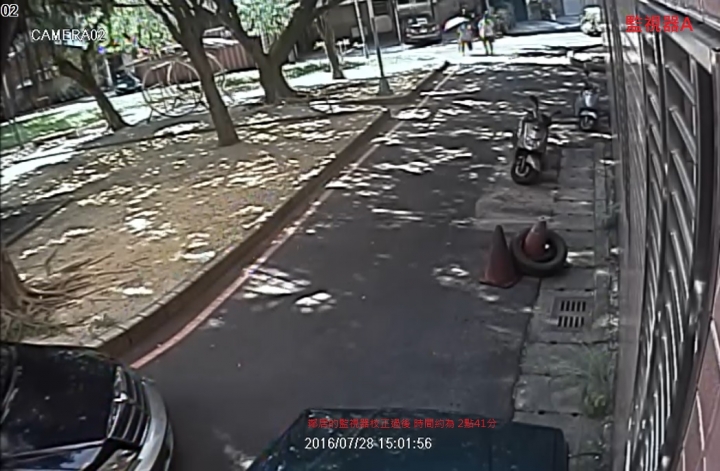 車子停自家樓下被A到 求專家分享經驗