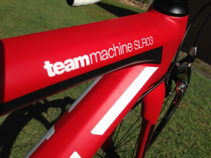 [開箱]BMC Teammachine SLR03 + 14樓有騎乘心得