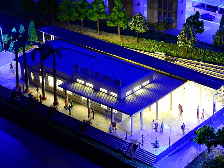 Nikon P900記錄哈瑪星台灣鐵道館HO(1:87)規台灣鐵道場景總長1083公里，模型鐵道總長2公里實景。