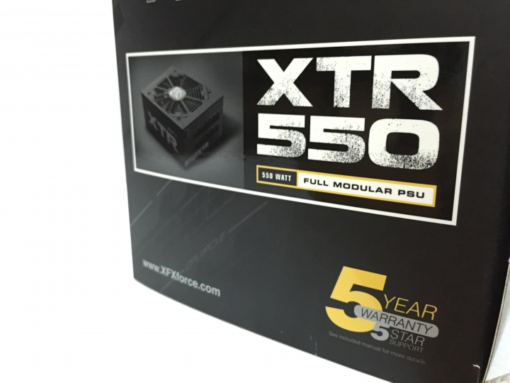 全模組化 Hybrid風扇控制 XFX XTR550金牌電源