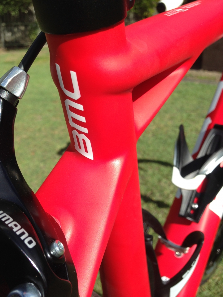 [開箱]BMC Teammachine SLR03 + 14樓有騎乘心得