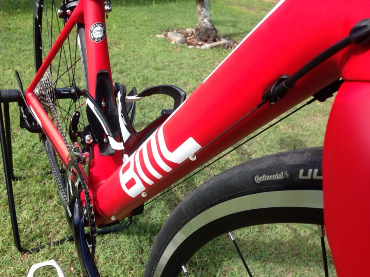 [開箱]BMC Teammachine SLR03 + 14樓有騎乘心得